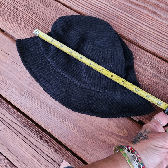 Bundle!- 2- Choko Lids- Black- Corduroy- Bucket Hat - Picture 7 of 9